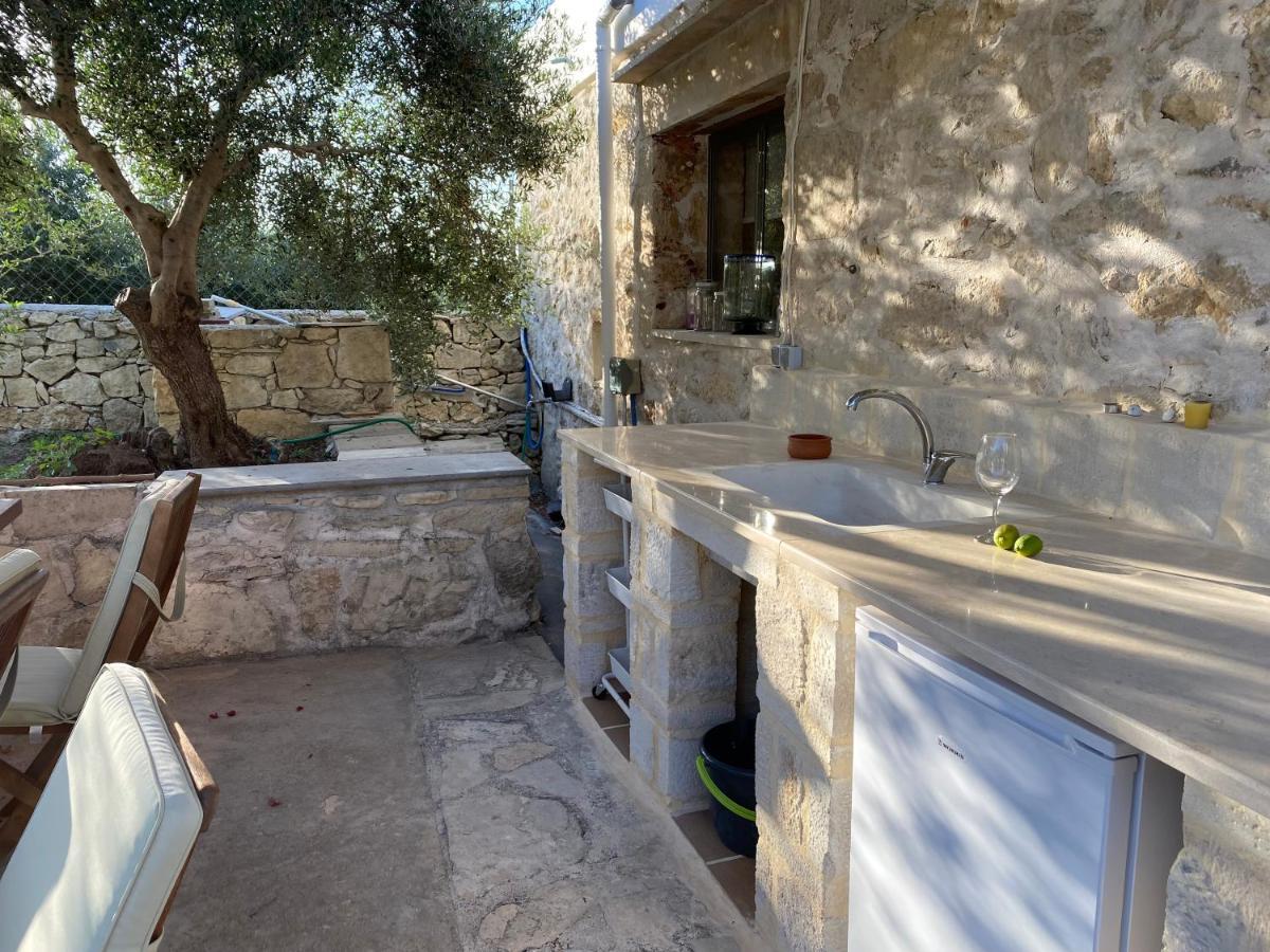 Old Stone Villa In Apokoronas Villa Nostalgia Kreta Filippos Экстерьер фото